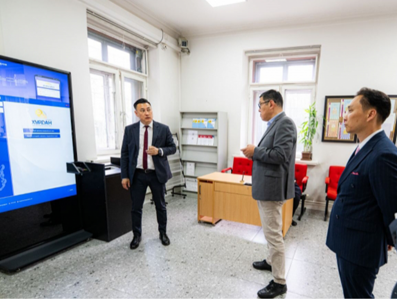 Оюуны өмчийн газрын киоск төхөөрөмжид “Хурдан” үйлчилгээ нэвтэрлээ
